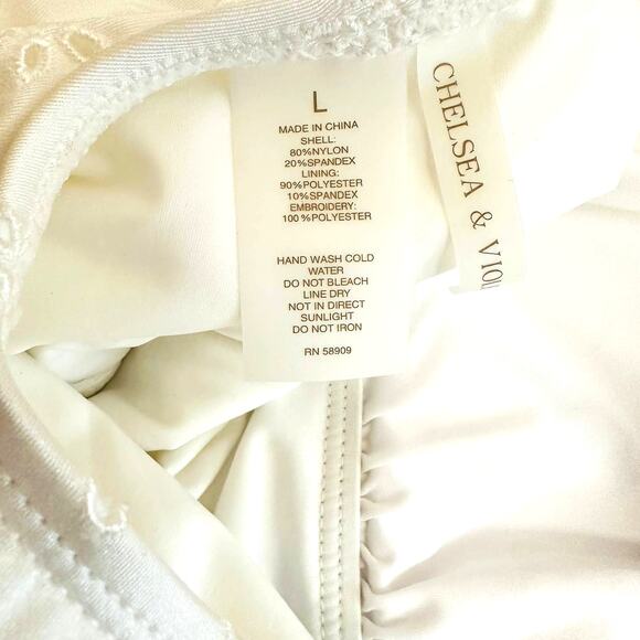 Chelsea & Violet White One Piece Large - Picture 4 of 4